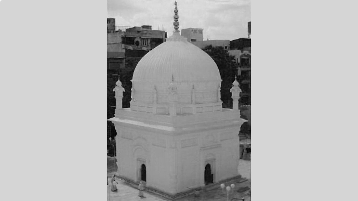 Syedna abdullah badruddin qubba homepage banner